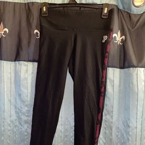 Vs pink cropped yoga legging leopard trim small